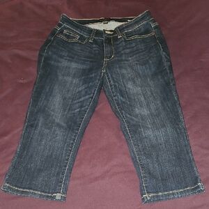 Judy Blue Dark Wash Cropped Jeans